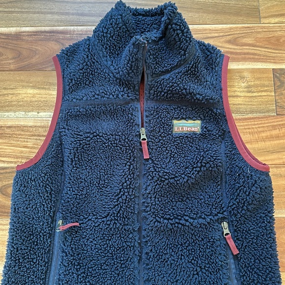 LL Bean Sherpa Vest Women’s XS - Picture 2 of 6